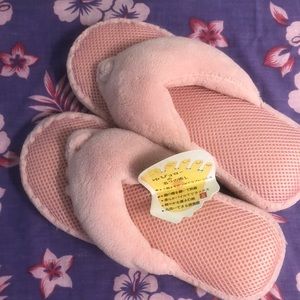 Pink indoor slippers